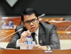 Sederet Politikus Tenar PDIP Terancam Gagal Ke Senayan: Arteria Dahlan Hingga Djarot Saiful Hidayat
