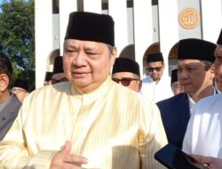 Airlangga Hartarto: Idul Fitri Momen Bersatu, Damaikan Hati dan Saling Memaafkan