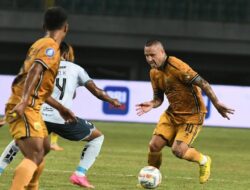 Radja Nainggolan Hattrick Assist, Matias Mier Hattrick Gol, Bhayangkara FC Gunduli Persik 7-0