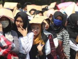 Cari Kerja Susah, 69 Persen Perusahaan RI Setop Rekrutmen Sejak 2023