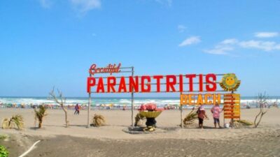 Catat! Ini 2 Larangan Bagi Wisatawan Yang Ingin Kunjungi Pantai Parangtritis, Yogyakarta