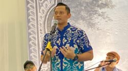 Ketum Demokrat AHY Siap Bantu Jokowi ‘Soft Landing’