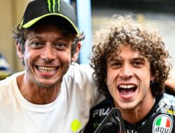 Peran Valentino Rossi di Balik Marco Bezzecchi Raih Podium Ketiga di MotoGP Spanyol 2024