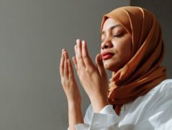 Tips dan Etika Merawat Kecantikan Dalam Islam Sesuai Yang Diajarkan Rasulullah SAW