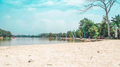 Berlibur di Pantai Buatan di Ciseeng Bogor, Ini Lokasi, Harga Tiket dan Aneka Wahananya