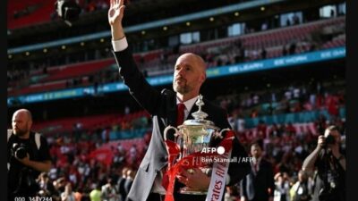 Persembahkan Piala FA, Erik Ten Hag Tetap Terancam Dipecat Manchester United