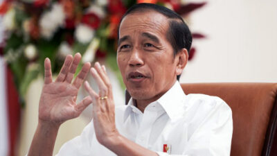 Jokowi Ketar-ketir, Kurs Dolar AS Tembus Rp. 16 Ribu