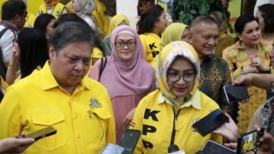 2 Pantun Airlangga Hartarto Untuk Para Kader Perempuan Partai Golkar