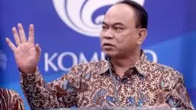 Waspada! Menkominfo Sebut Deposit Pulsa Operator Jadi Modus Baru Judi Online