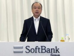 Masayoshi Son Prediksi AI Akan 10 Ribu Kali Lebih Pintar Dari Manusia