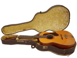 Gitar John Lennon Yang Hilang Setengah Abad Lalu Terjual Rp. 46 Miliar