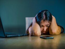 Waspada! Kejahatan Siber Modus Sexting, Nyamar di Medsos, Minta Foto Bugil, Lalu Diperas
