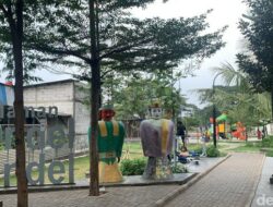 Tempat Pembuangan Sampah di Semper Barat Disulap Jadi Taman Ondel-ondel Yang Seru