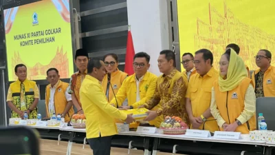 Bawa 469 Dukungan Suara, Bahlil Lahadalia Daftar Calon Ketum Partai Golkar