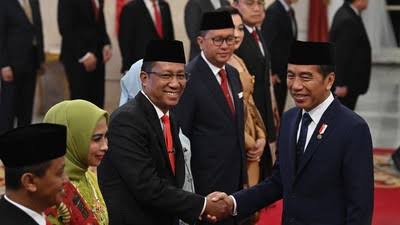 Jokowi Reshuffle Kabinet, Lantik 7 Pejabat Baru Hari Ini