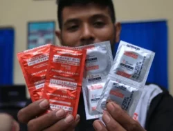 Jokowi Resmi Teken Aturan Pemberian Alat Kontrasepsi Kepada Siswa dan Pelajar