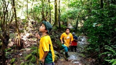 Ajak Buah Hatimu Berpetualang, Ini 7 Gunung Ramah Anak di Jawa Tengah