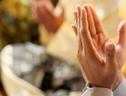 Apa Penyebab Orang Malas Berdoa? Ini Penjelasannya!