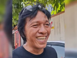 Adian Napitupulu Soal Jokowi Diduga Doorstop ‘Settingan’: Saya Ketawa Aja!