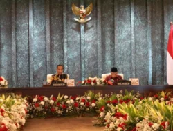 Jokowi Minta Para Menteri Dukung Program Prabowo-Gibran Agar Bisa Lari Kencang