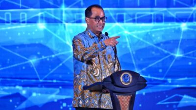 Empat Solusi Menhub Budi Karya Sumadi Demi Turunkan Harga Avtur