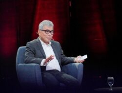 Dirut BRI Sunarso Jadi Best CEO Dalam TOP BUMN Awards 2024