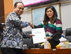 PR ‘Berat’ Meutya Hafid di Kementerian Komunikasi dan Digital Warisan Budi Arie