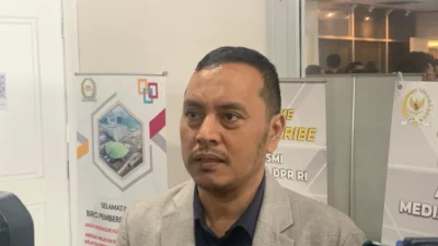 Jangan Hanya Nonton Drakor, Natalius Pigai Diminta Belajar HAM Dari Korea Selatan