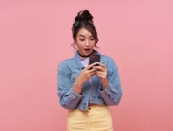 Apa Syarat Yang Harus Dipenuhi Para Konten Kreator Agar Bisa Raup Cuan Dari TikTok?