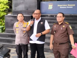 AK Sang Pengendali Situs Judi Online, Lolos Seleksi Lewat Jalur Belakang Era Budi Arie