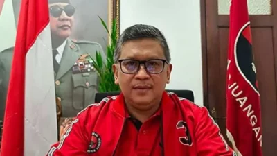 Sekjen PDIP: Prabowo Jangan Ragu Tegur Jokowi Cawe-cawe di Pilkada 2024