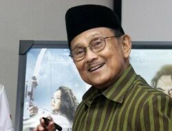 BJ Habibie Pernah Stabilkan Dolar Dari Rp. 16.800 Jadi Rp. 6.550, Ini Caranya