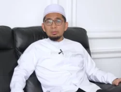 UAH Soal Transgender Isa Zega Umrah Berhijab: Tidak Sah dan Berdosa!