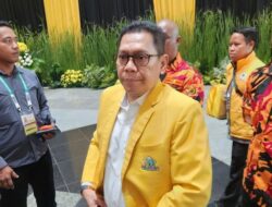 Adies Kadir: Mau Gabung Kemana Terserah Jokowi, Partai Golkar Selalu Terbuka Bagi Siapapun!