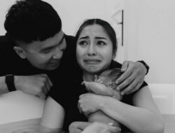 Nikita Willy Lahirkan Anak Kedua Dengan Water Birth, Namanya Nael Idrissa Djokosoetono