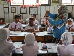 Hetifah Harap Alumni Sekolah Unggulan Bisa Jadi Aset Talenta Masa Depan Indonesia
