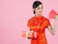 Bolehkah Muslim Terima Hadiah Imlek? Ini Hukumnya Dalam Agama Islam