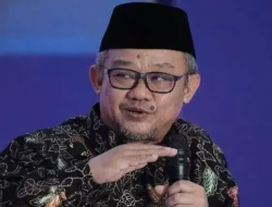 Mendikdasmen Soal Putusan MK Pendidikan Agama Wajib di Sekolah: Sejalan UUD 1945