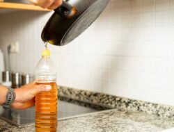 Ini Cara Masyarakat Jual Minyak Jelantah ke Pertamina Rp. 6.000 Per Liter