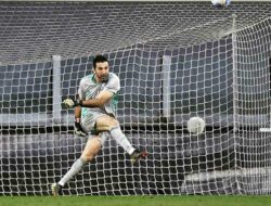 10 Kiper Terbaik Sepanjang Masa: Lev Yashin, Peter Schmeichel Hingga Allison Becker