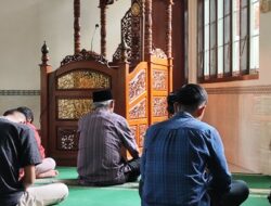 Pengertian dan Perbedaan Fardhu Ain Dengan Fardhu Kifayah
