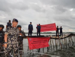 Agung Sedayu Diduga Dalang Pagar Laut di Tangerang, Jangan Ada Yang Coba-coba Lindungi!