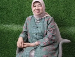 Sosok Nurhayati Subakat, Pemilik Brand Kecantikan Lokal ‘Wardah’ Yang Tak Pernah Flexing Kekayaan