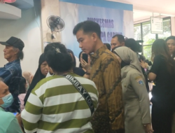 Wapres Gibran Ajak Warga Cek Kesehatan Gratis di Puskesmas Kelapa Gading