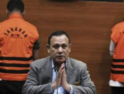 Firli Bahuri Diduga Tolak Tetapkan Hasto Jadi Tersangka, Eks Penyidik Minta KPK Terbitkan Sprindik Baru