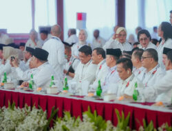 Ahmad Luthfi, Bobby Nasution Hingga Andi Sumangerukka Resmi Terima KTA Gerindra