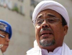 Habib Rizieq Shihab: Presiden Prabowo Jika Ingin Dihormati, Bersihkan Kabinet Dari Orang Bermasalah!