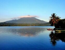 Setu Sedong, Waduk Dengan Panorama Keindahan Gunung Ciremai di Cirebon