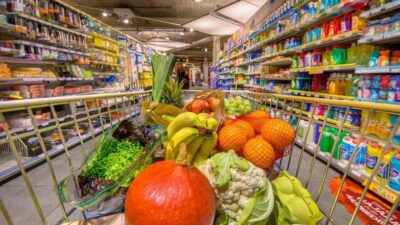 Daya Beli Masyarakat Terus Melemah, Industri Manufaktur dan Ritel di Ambang Krisis