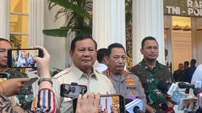 Celios Tantang Prabowo Potong Gaji dan Fasilitas Pejabat Negara dan BUMN Seperti Era Soeharto, Berani?